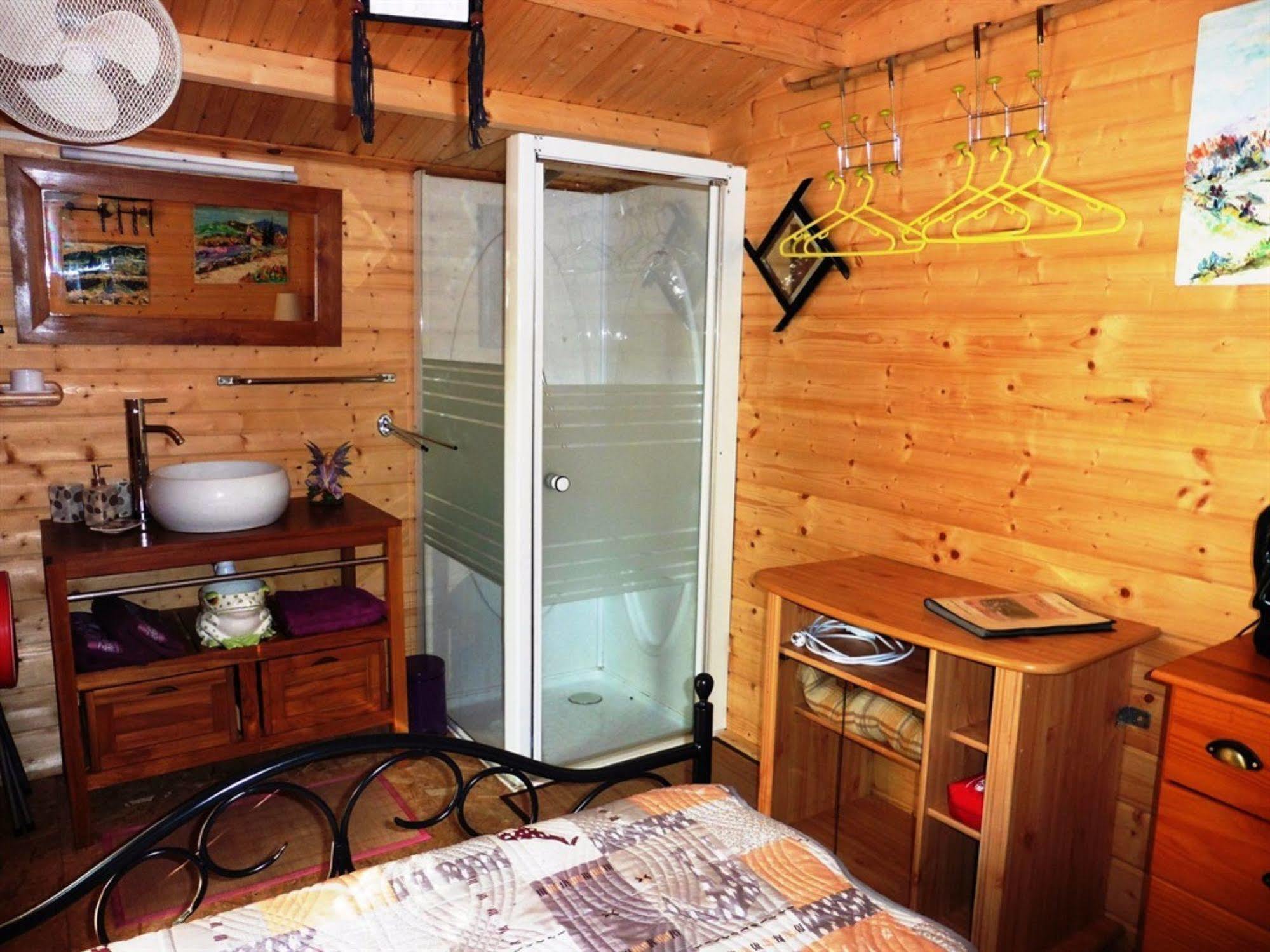 Le Portel Des Arnaud Chambres D'Hotes Durfort-et-Saint-Martin-de-Sossenac Exteriör bild